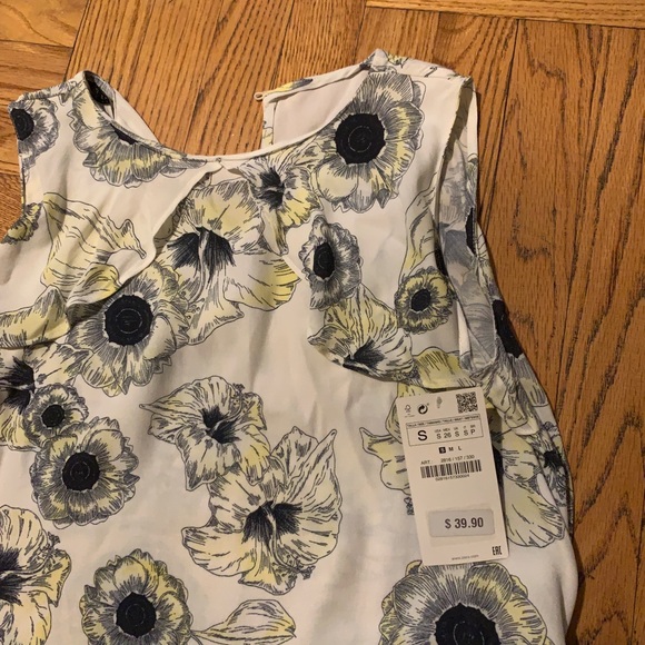 Zara floral top - Picture 2 of 3